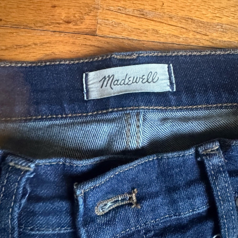 Madewell Dark Blue Denim Jeans. Waist size 31